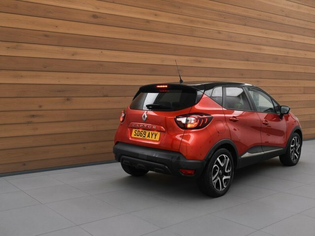 Renault Captur Tce Energy Iconic Suv SD69AYY Red #4