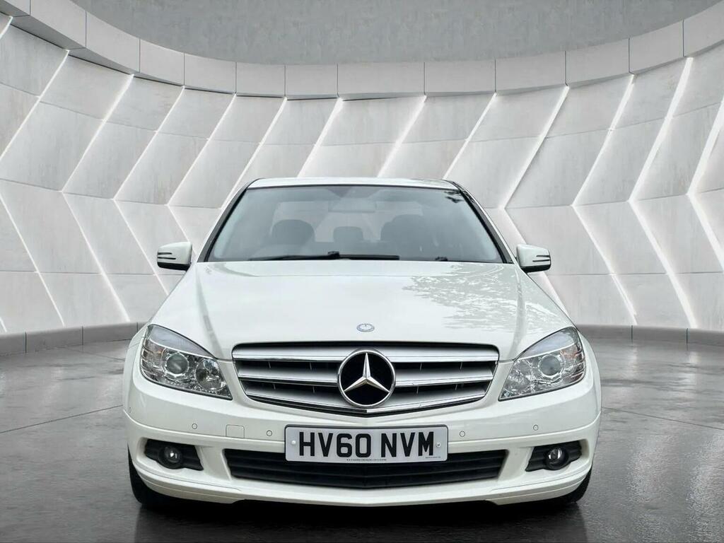Mercedes-Benz C Class Saloon 1.8 C180 Blueefficiency Executive Se E HV60NVM White #2