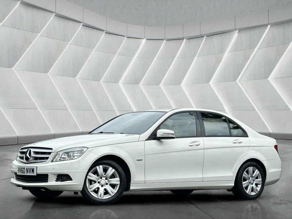 Mercedes-Benz C Class Saloon 1.8 C180 Blueefficiency Executive Se E White