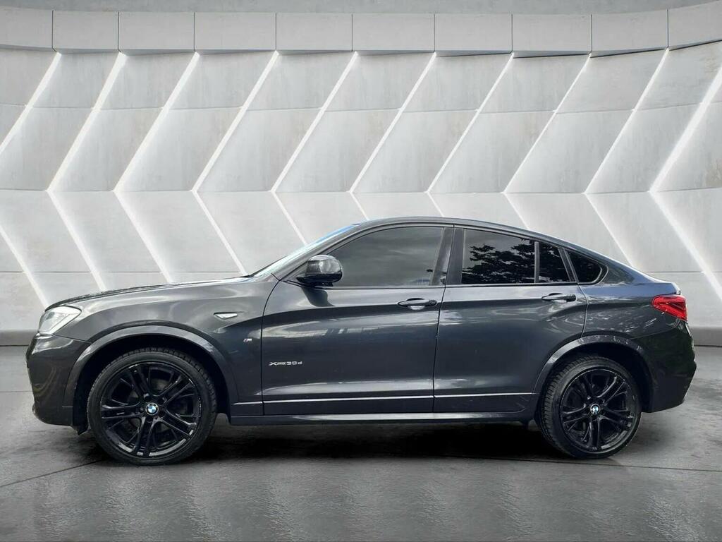 BMW X4  Red #12