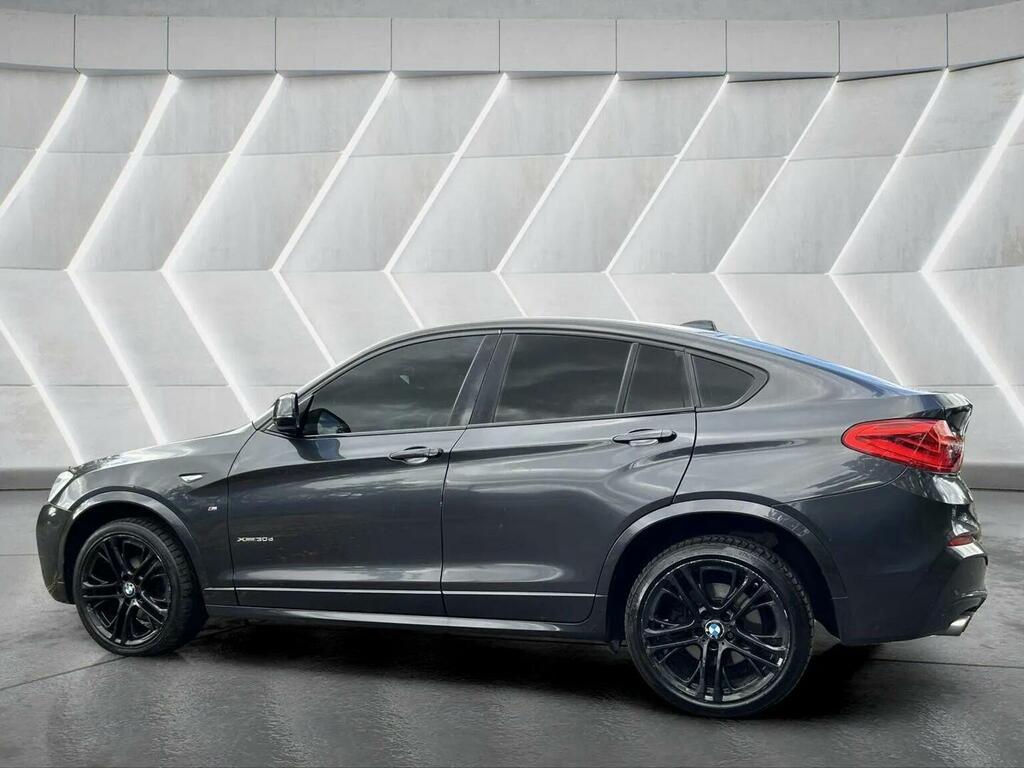 BMW X4  Red #10