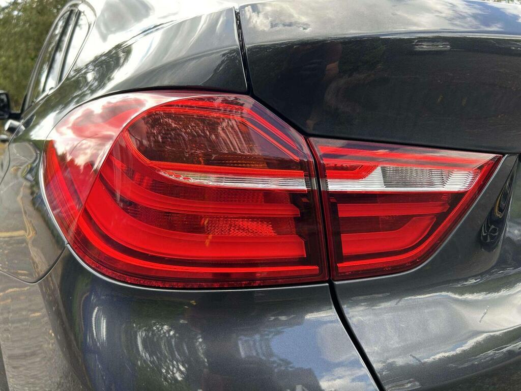 BMW X4  Red #55