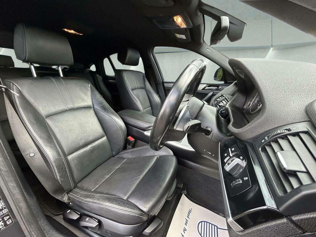BMW X4  Red #17