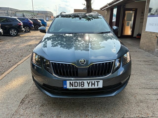 Skoda Octavia 1.6 Tdi Se Estate Euro 6 S S Grey #2