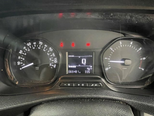 Vauxhall Vivaro Turbo D 3100 Edition White #6