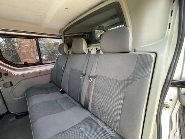 Vauxhall Vivaro Panel Van White #35