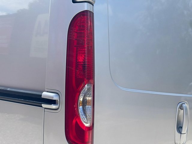 Vauxhall Vivaro Panel Van White #48