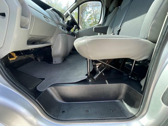 Vauxhall Vivaro Panel Van White #53