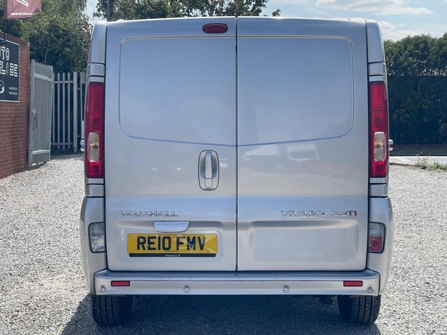 Vauxhall Vivaro Panel Van White #14