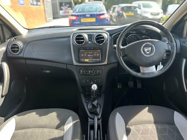 Dacia Sandero Stepway Stepway Hatchback Blue #8
