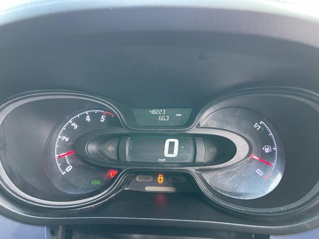 Vauxhall Vivaro Cdti 2900 L1 H1 EN19OKW White #6
