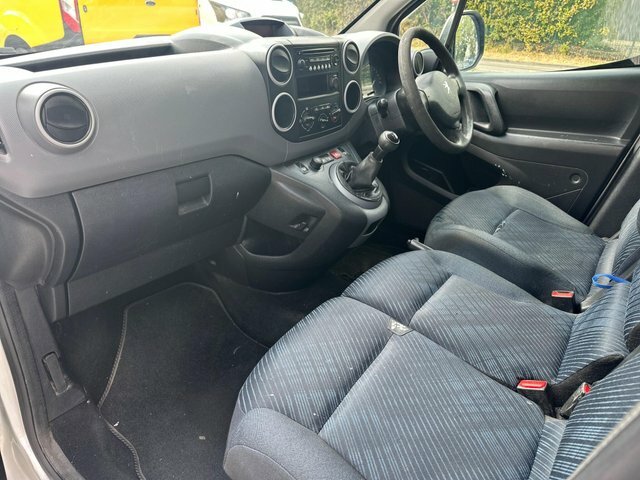 Peugeot Partner Temperature Controlled White #8