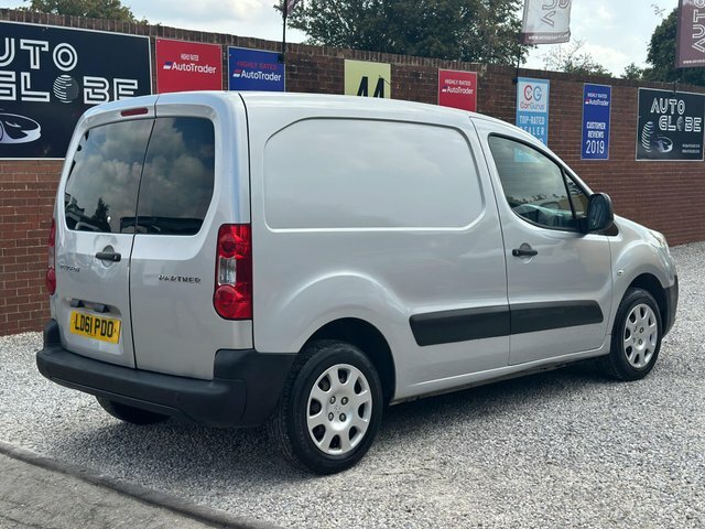 Peugeot Partner Temperature Controlled White #4
