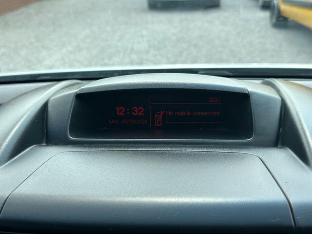 Peugeot Partner Temperature Controlled White #35