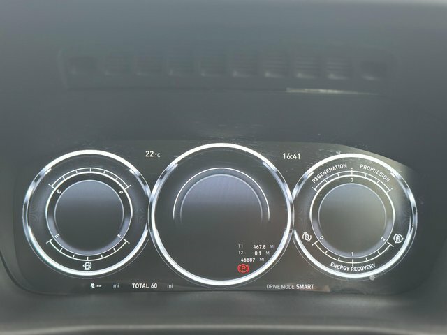 LEVC VN5 Mpv White #12