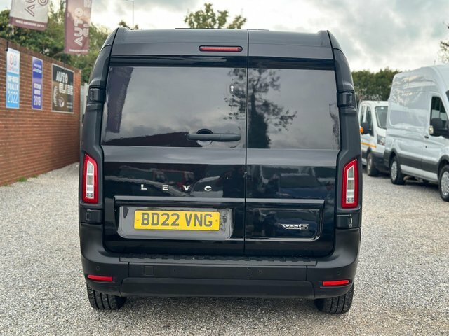 LEVC VN5 Mpv White #15
