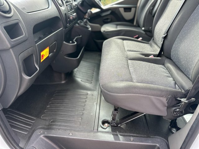 Vauxhall Movano Single Cab White #33