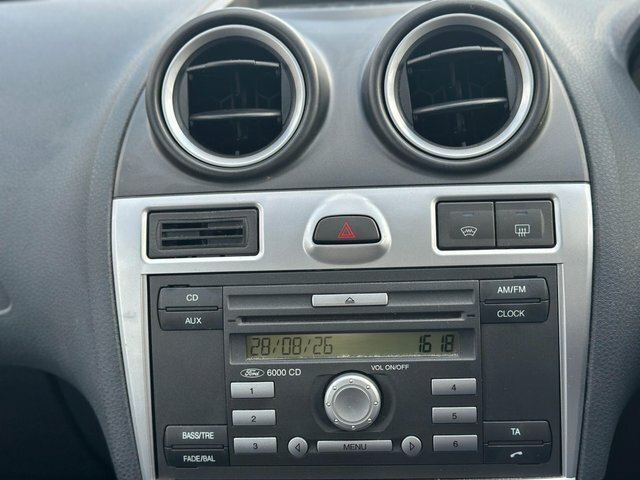 Ford Fiesta 1.6 Style Silver #36