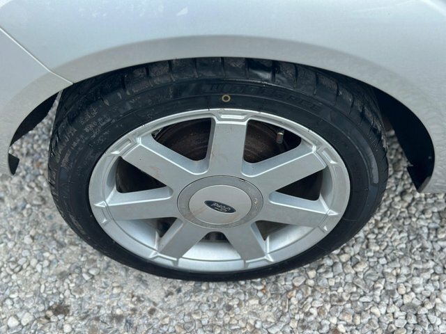 Ford Fiesta 1.6 Style Silver #41
