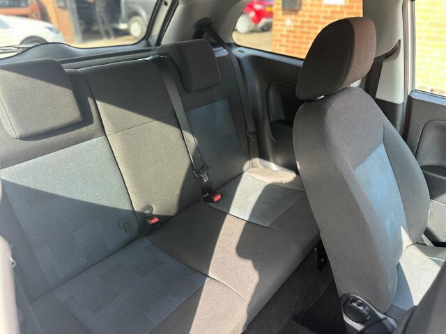 Ford Fiesta 1.6 Style Silver #8