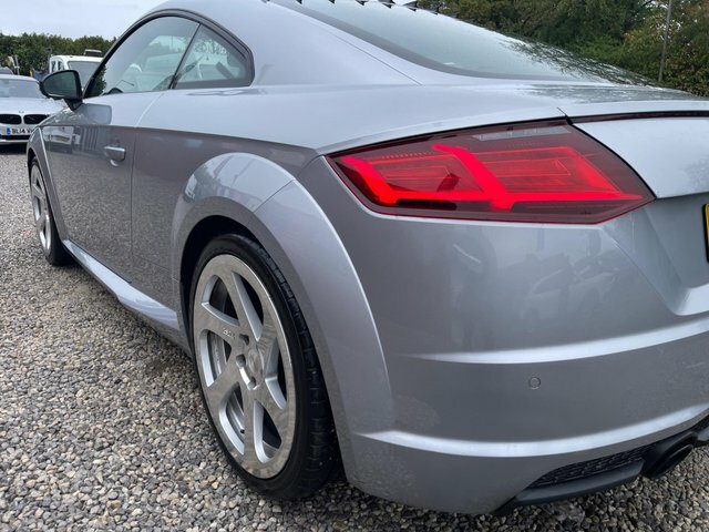 Audi TT White #22