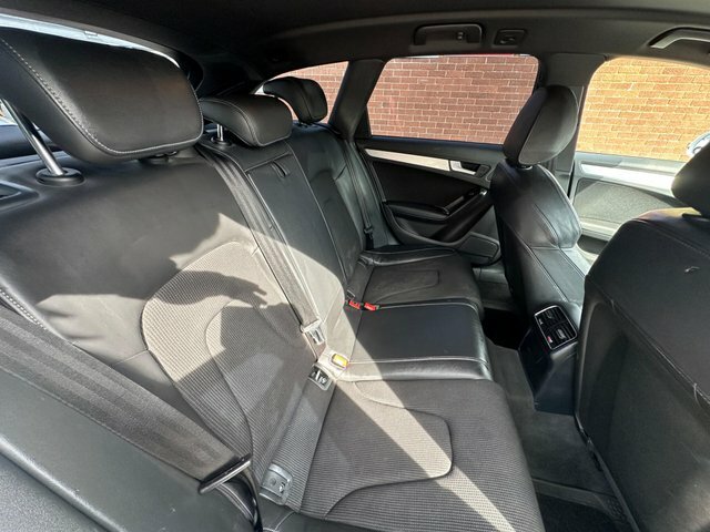 Audi A4 Avant 2L Se Technik Grey #7