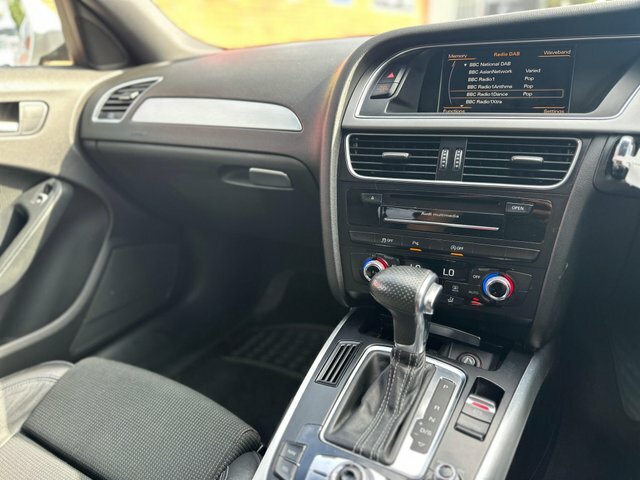 Audi A4 Avant 2L Se Technik Grey #11