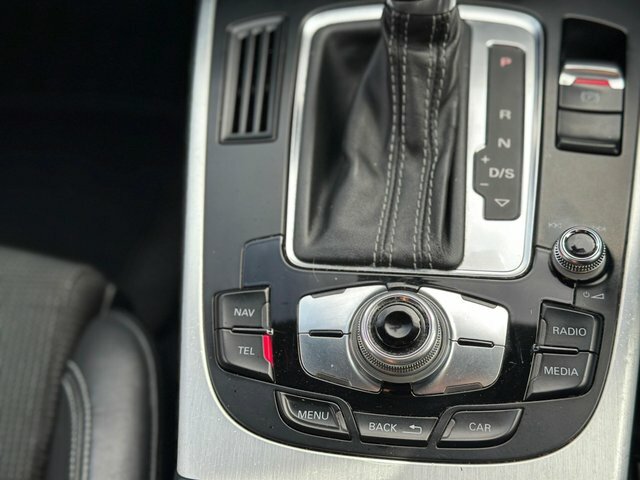 Audi A4 Avant 2L Se Technik Grey #54