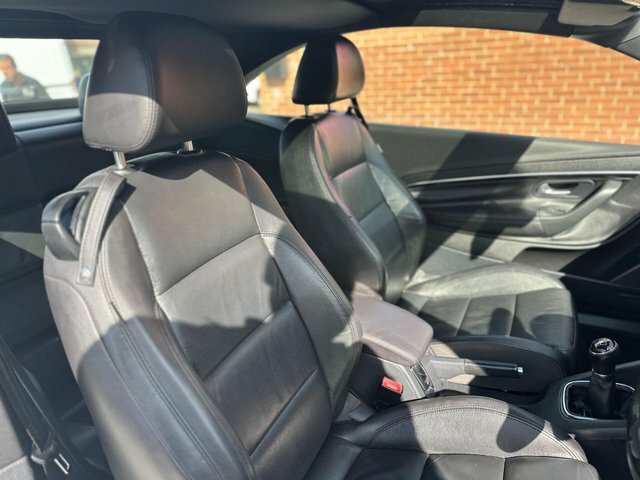 Volkswagen EOS 2.0 Tdi Bluemotion Tech Red #23