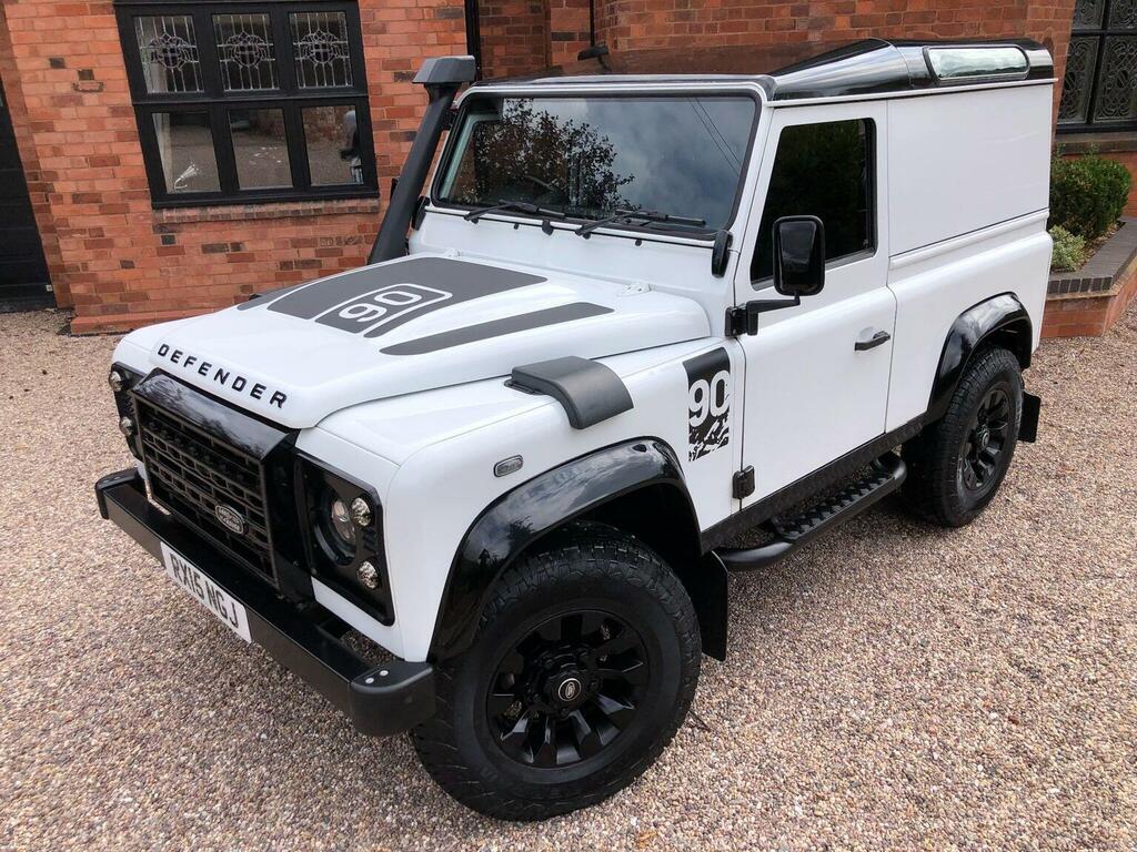 Land Rover Defender 90 Suv 2.2 Tdci Xs Hard Top Suv 4Wd Swb Euro 5 2 White #3
