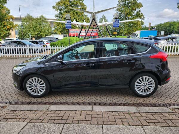 Ford Focus 1.5T Ecoboost Titanium X Euro 6 Ss #4