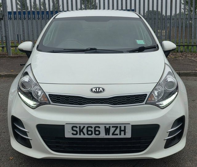 Kia RIO 1.4 Ecodynamics 3 Hatchback Euro White #6