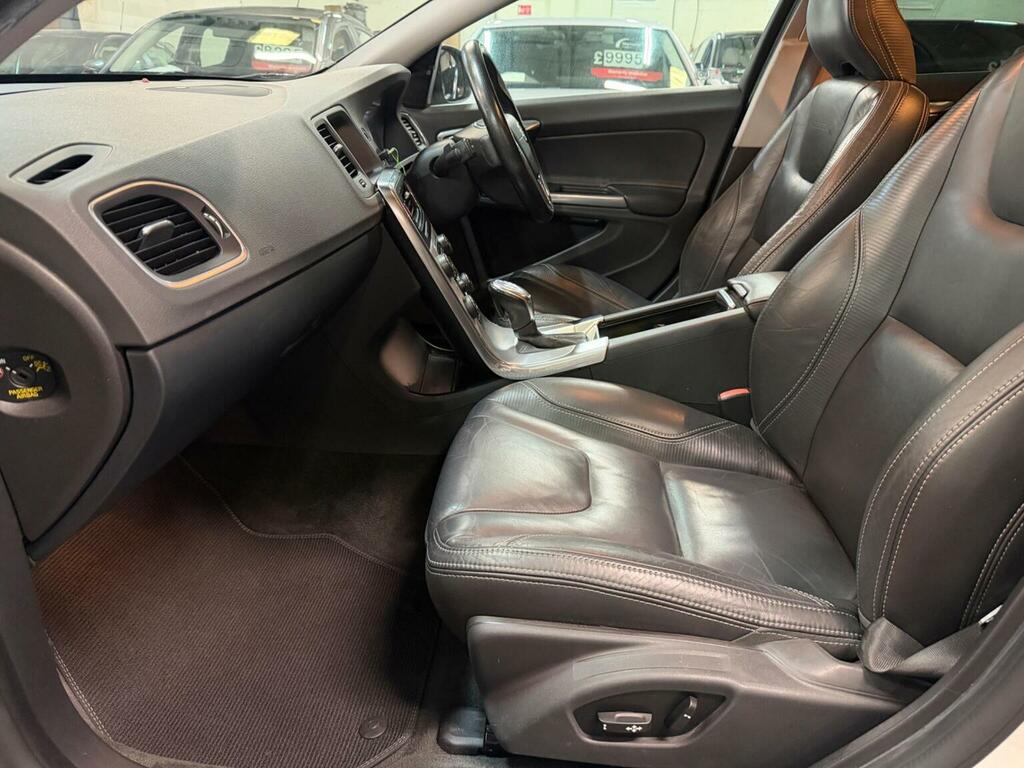 Volvo V60 D2 115 Es Nav Powershift Blue #25