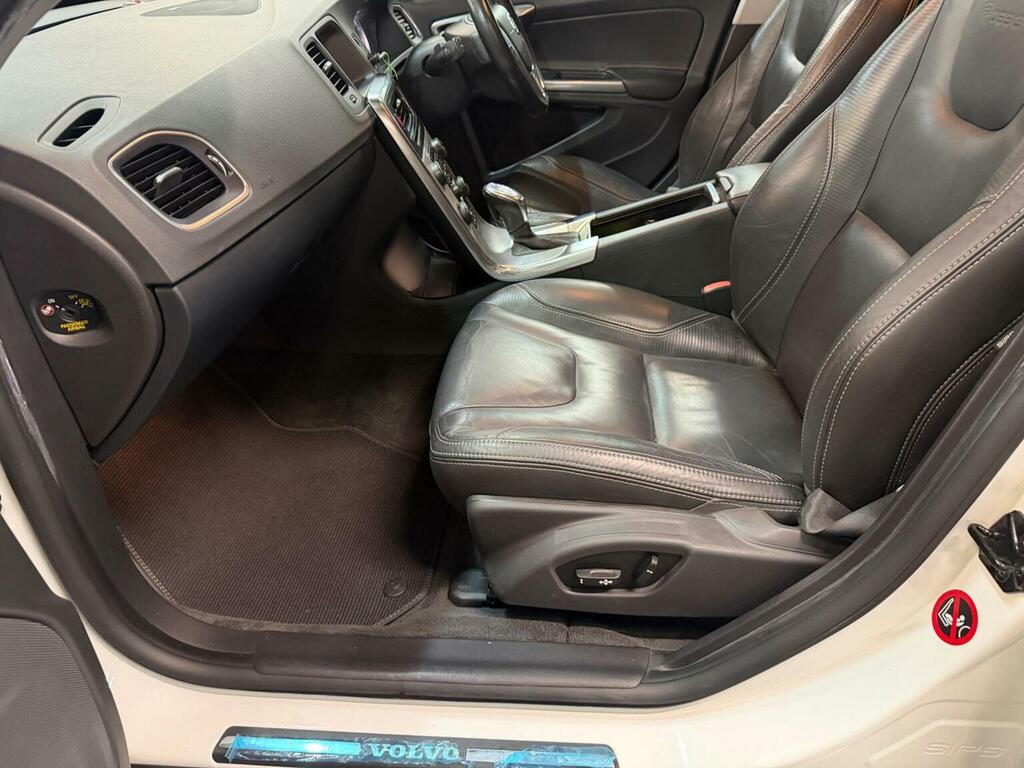 Volvo V60 D2 115 Es Nav Powershift Blue #26