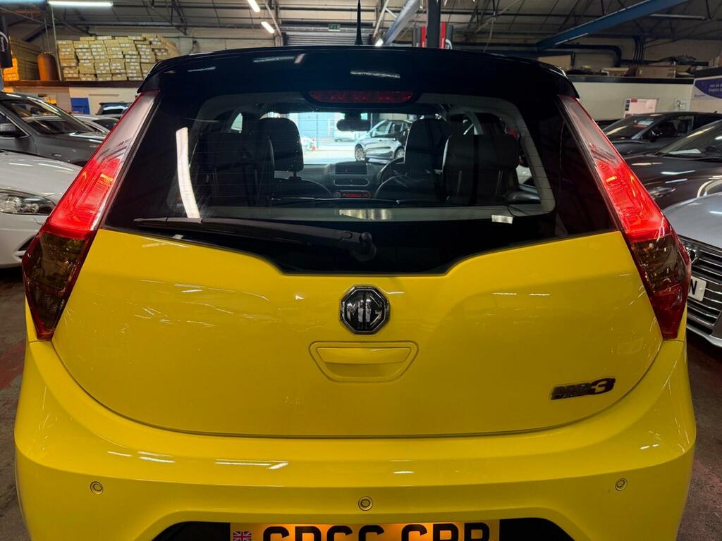 MG MG3 2016 65 3 Silver #8
