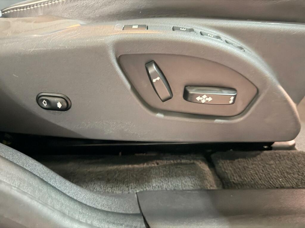 Volvo XC60 Automatic Grey #31