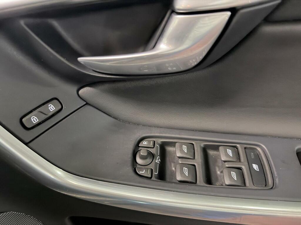 Volvo XC60 Automatic Grey #38