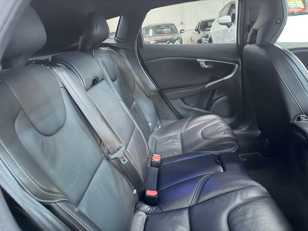 Volvo V40 D2 Se Blue #18
