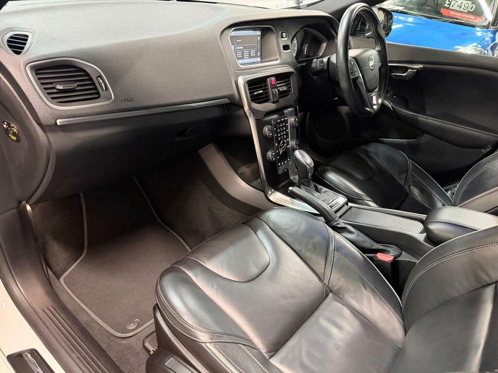 Volvo V40 D2 Se Blue #11