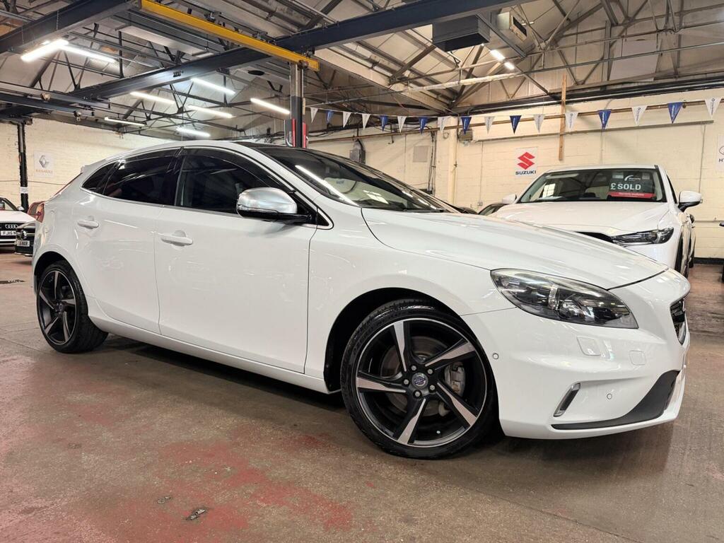 Volvo V40 2.0 T5 R-design Lux Nav Euro 6 Ss White #5