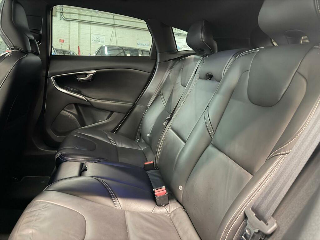 Volvo V40 D2 Se Blue #16