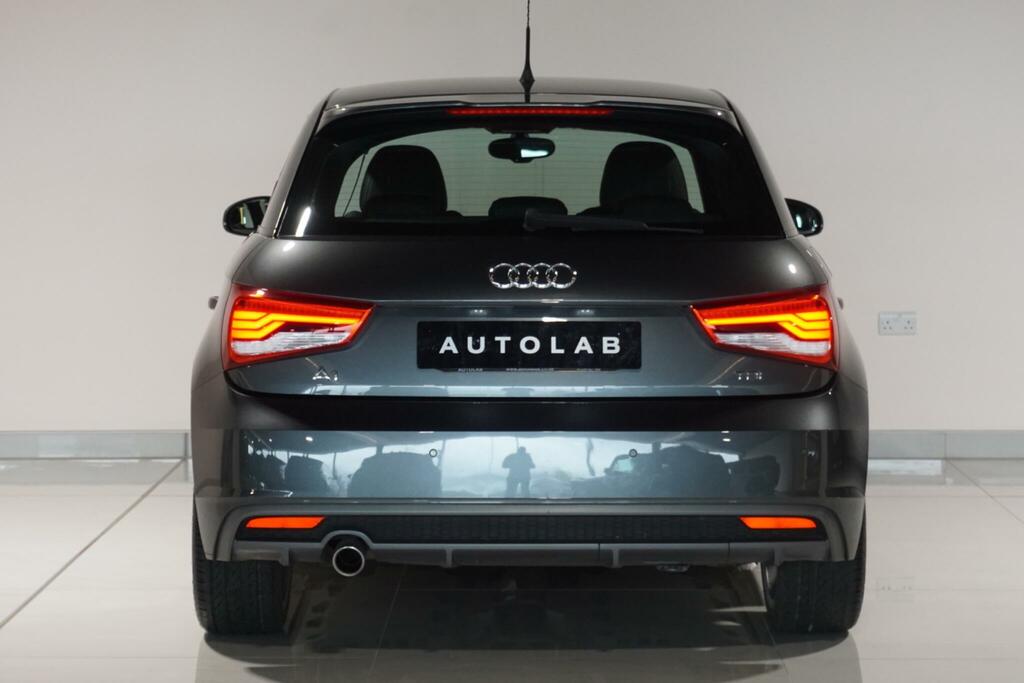 Audi A1 1.6 Tdi S Grey #5