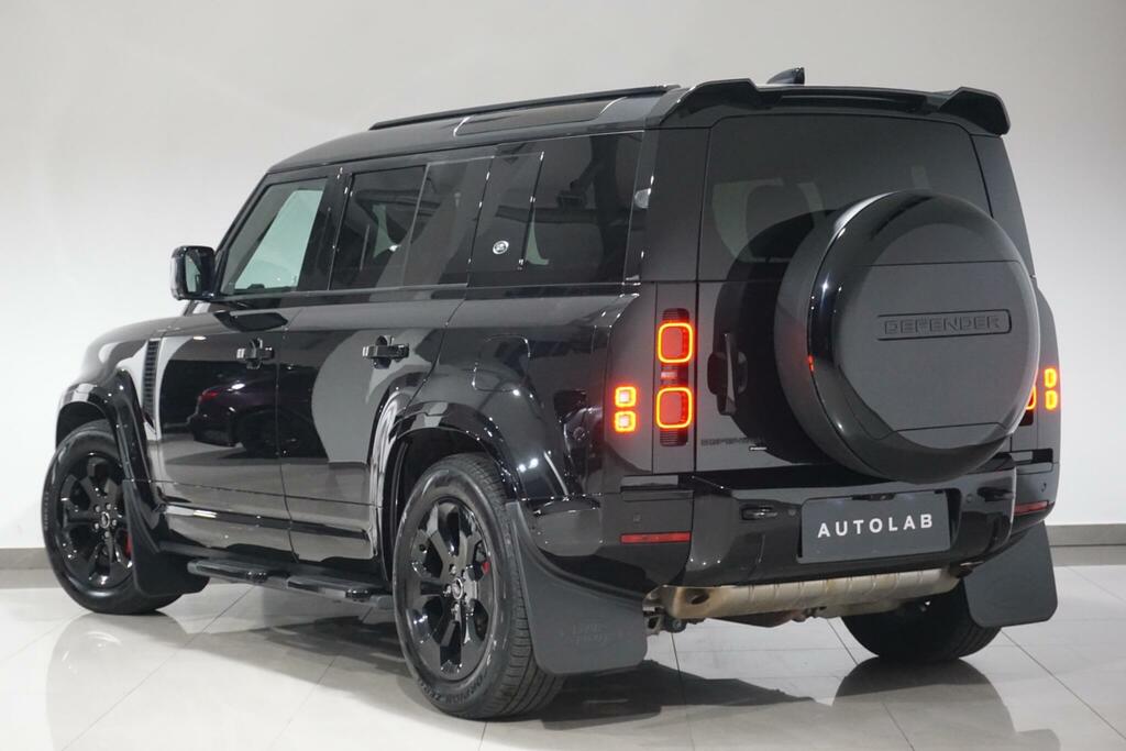 Land Rover Defender 110 2.0 P400e 15.4Kwh Black #3