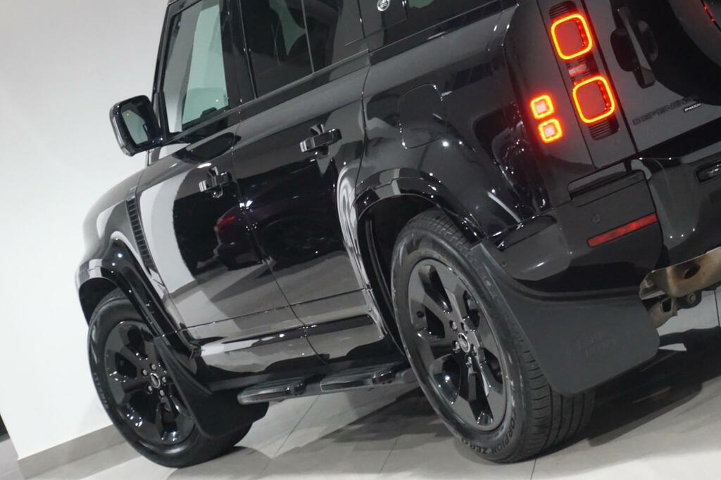 Land Rover Defender 110 V8 Carpathian Edition Grey #41