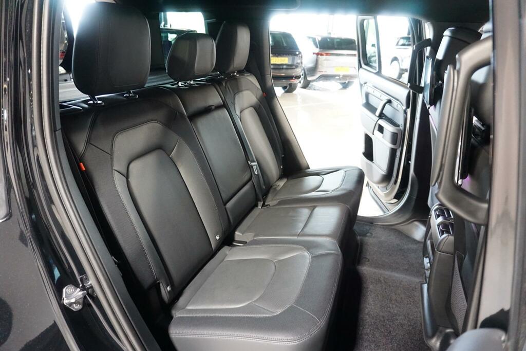 Land Rover Defender 110 V8 Carpathian Edition Grey #52