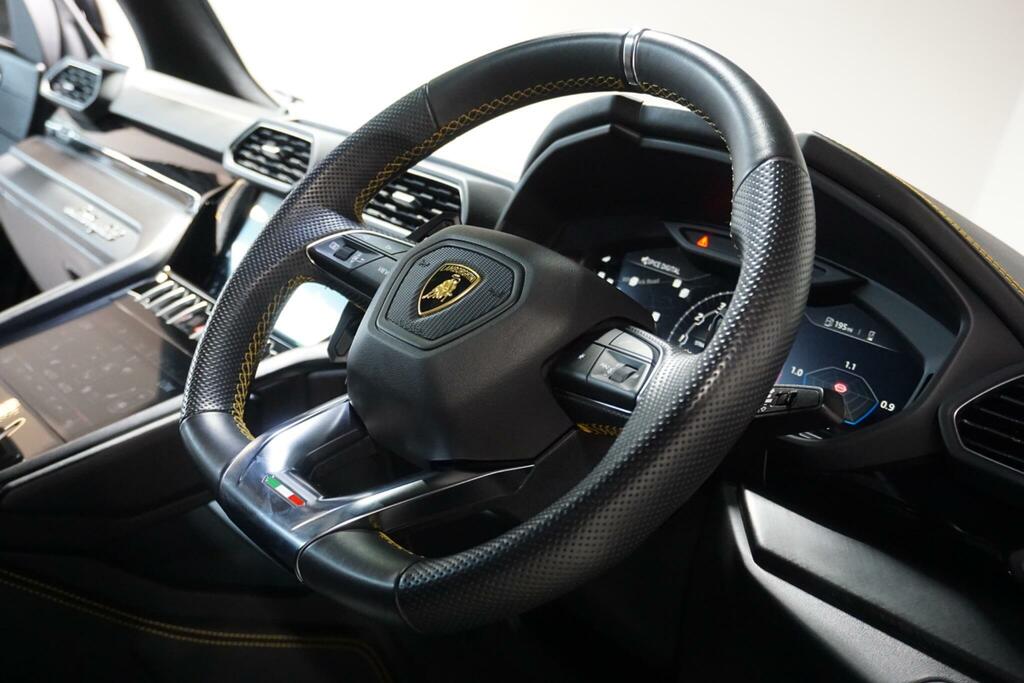 Lamborghini Urus Hatchback Orange #52