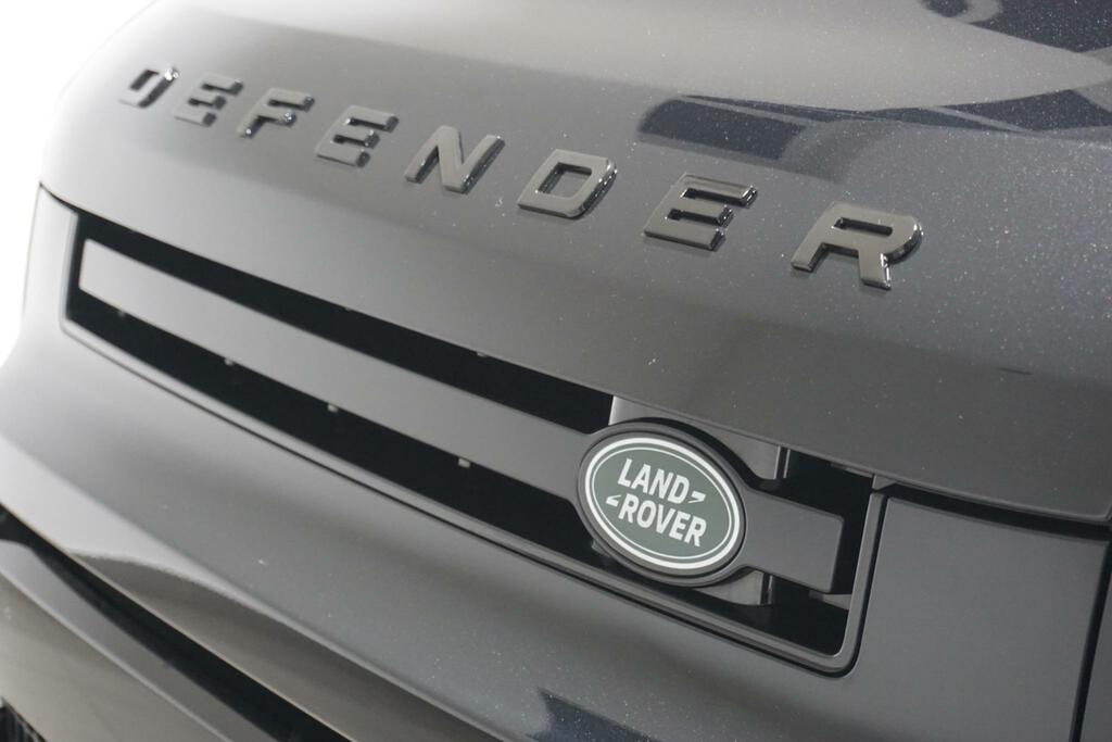 Land Rover Defender 110 V8 Carpathian Edition Grey #68