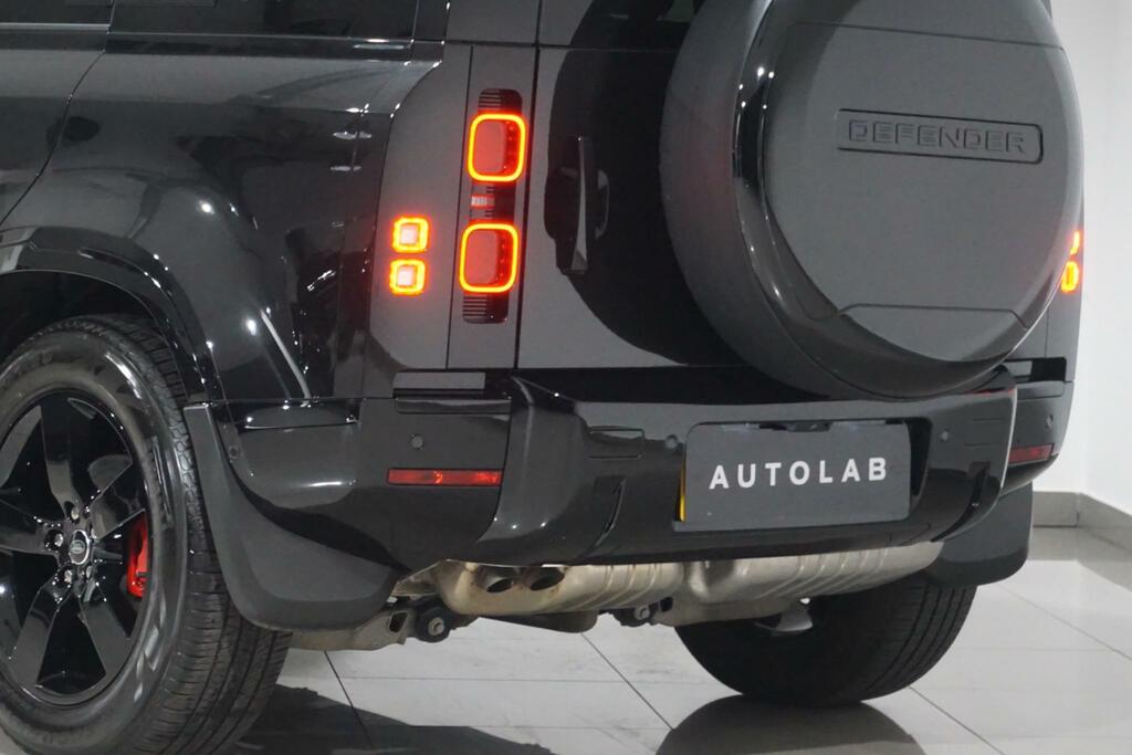 Land Rover Defender 110 V8 Carpathian Edition Grey #41