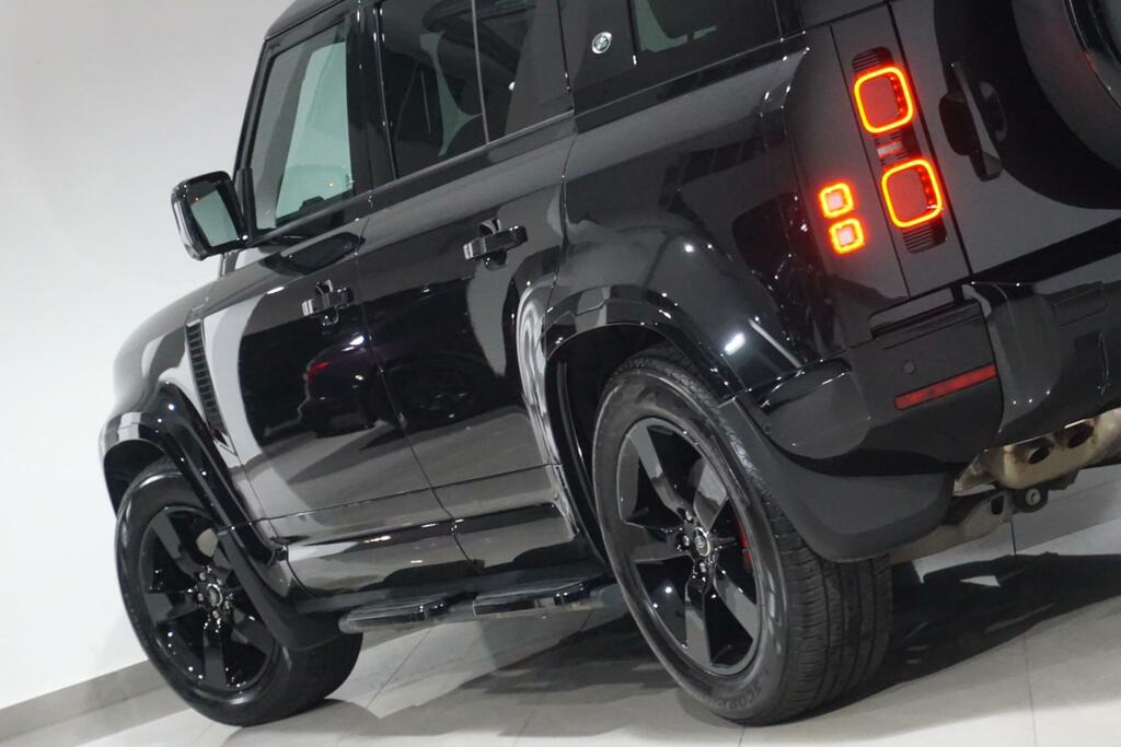 Land Rover Defender 110 V8 Carpathian Edition Grey #39