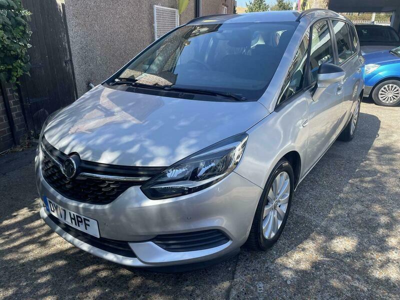 Vauxhall Zafira 1.4I Turbo Design Euro DY17HPF Silver #3